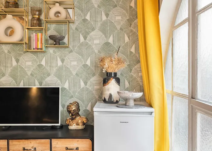 Appartement Historical In The Heart Of -7